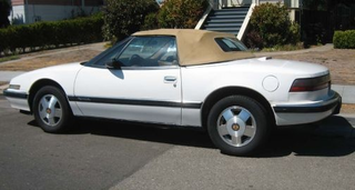 Illustration for article titled 1990 Buick Reatta